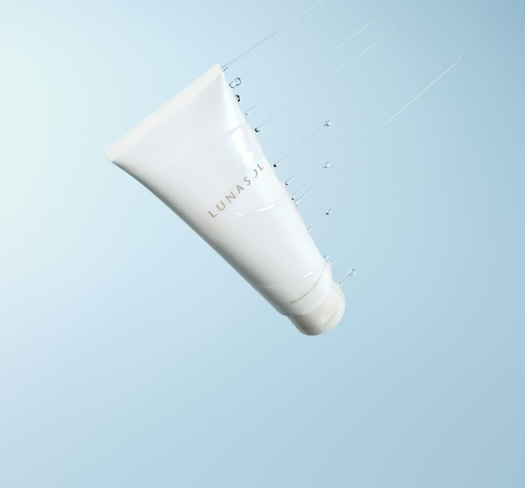 ルナソル化粧水のなじみUP“導入美容液効果”ジェル洗顔料